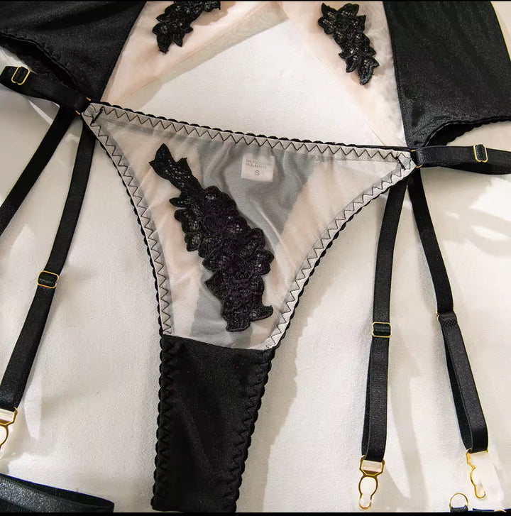 Kaia Lingerie Set