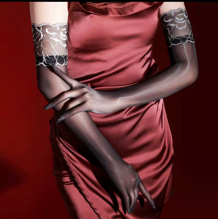 Noir Petal Gloves