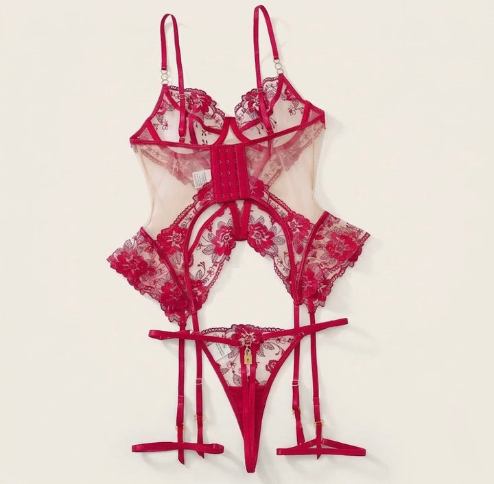 Palmer Lingerie Set