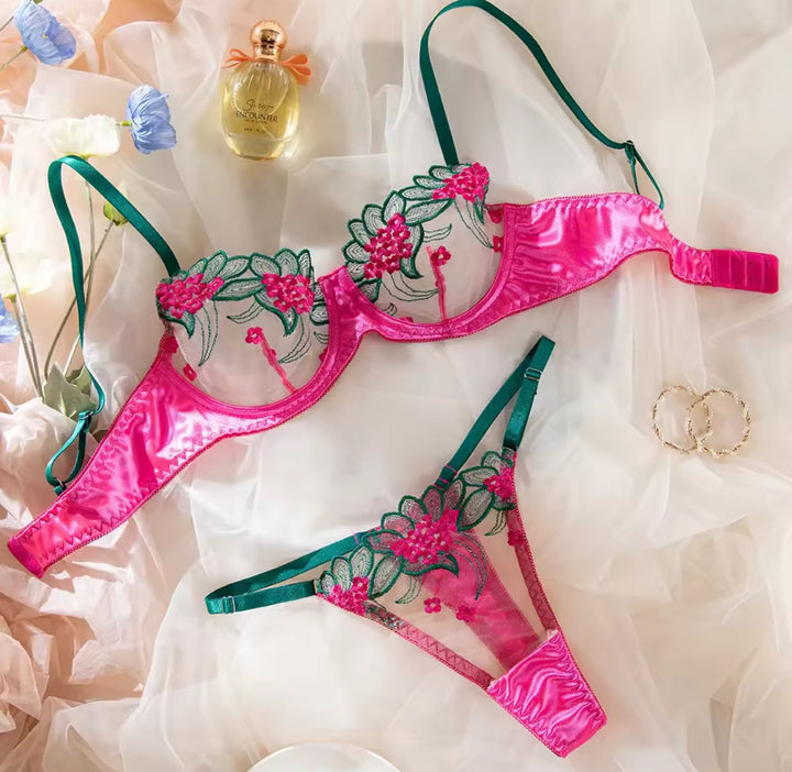 Mia Lingerie Set