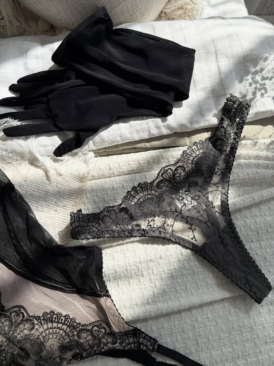 Valentina Lace Lingerie Set