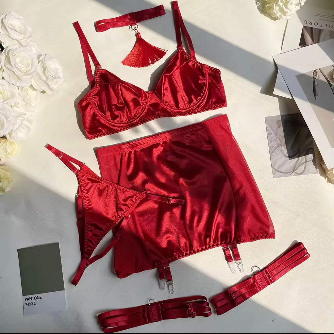 Hayra Lingerie Set
