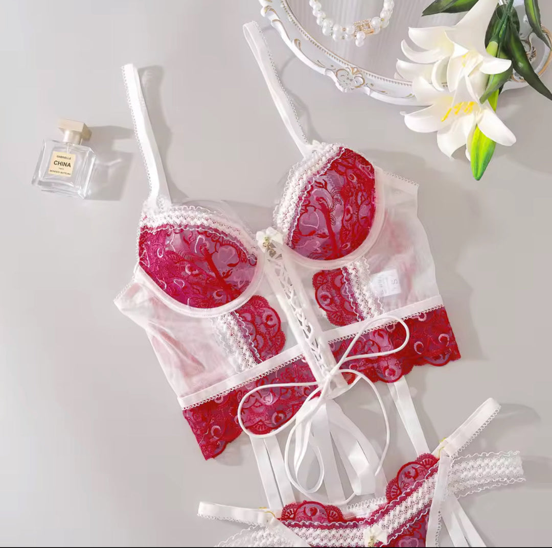 Mila Lingerie Set
