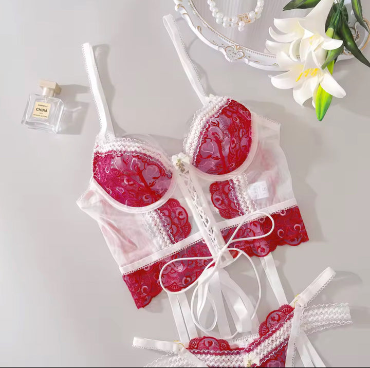 Mila Lingerie Set