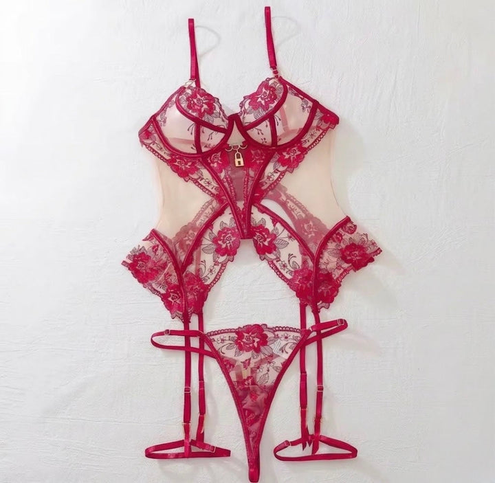 Palmer Lingerie Set