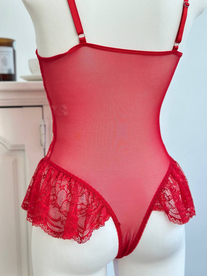 Scarlet Temptation Corset Set