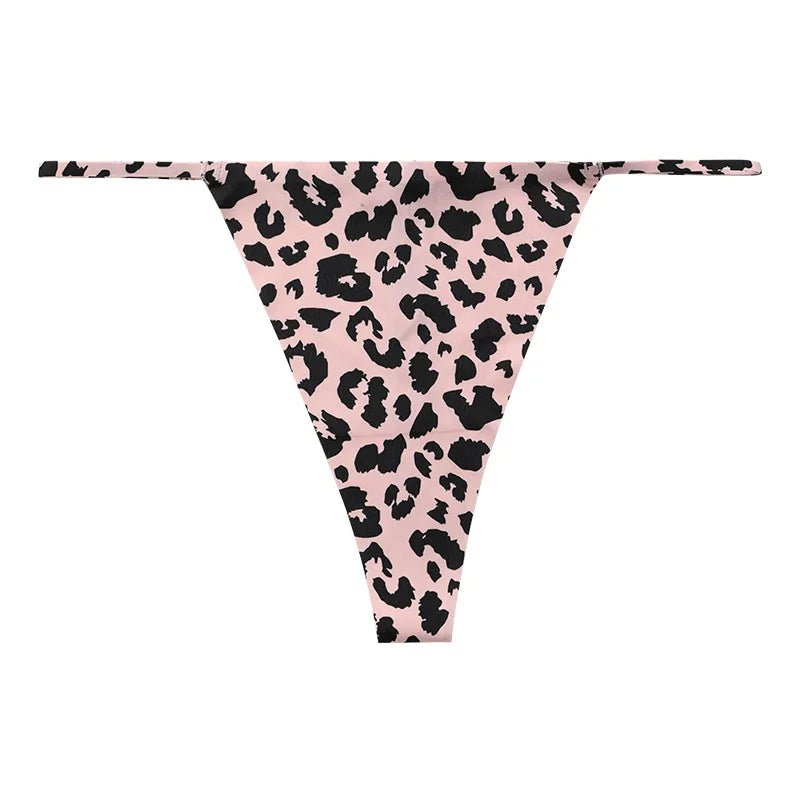 Seamless thong, both comfortable and elegant, ideal for everyday wear