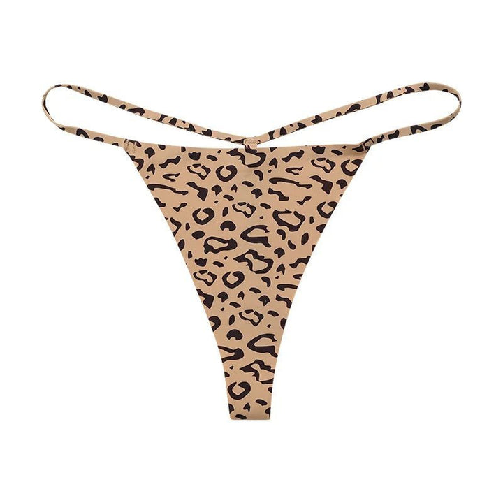 Seamless thong, both comfortable and elegant, ideal for everyday wear